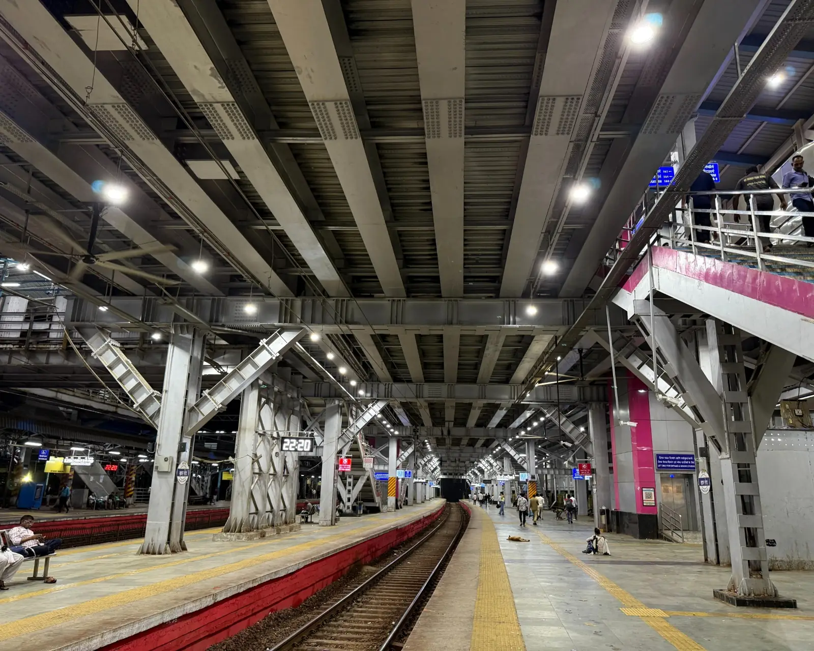 Steel deck framing above suburban platforms
